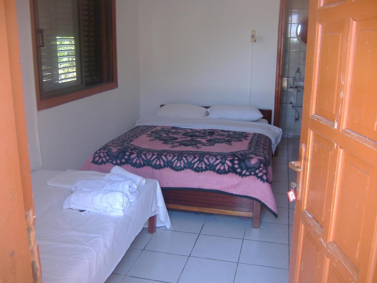 Theresa Hotel At Karpaz Peninsula Agia Trias 外观 照片