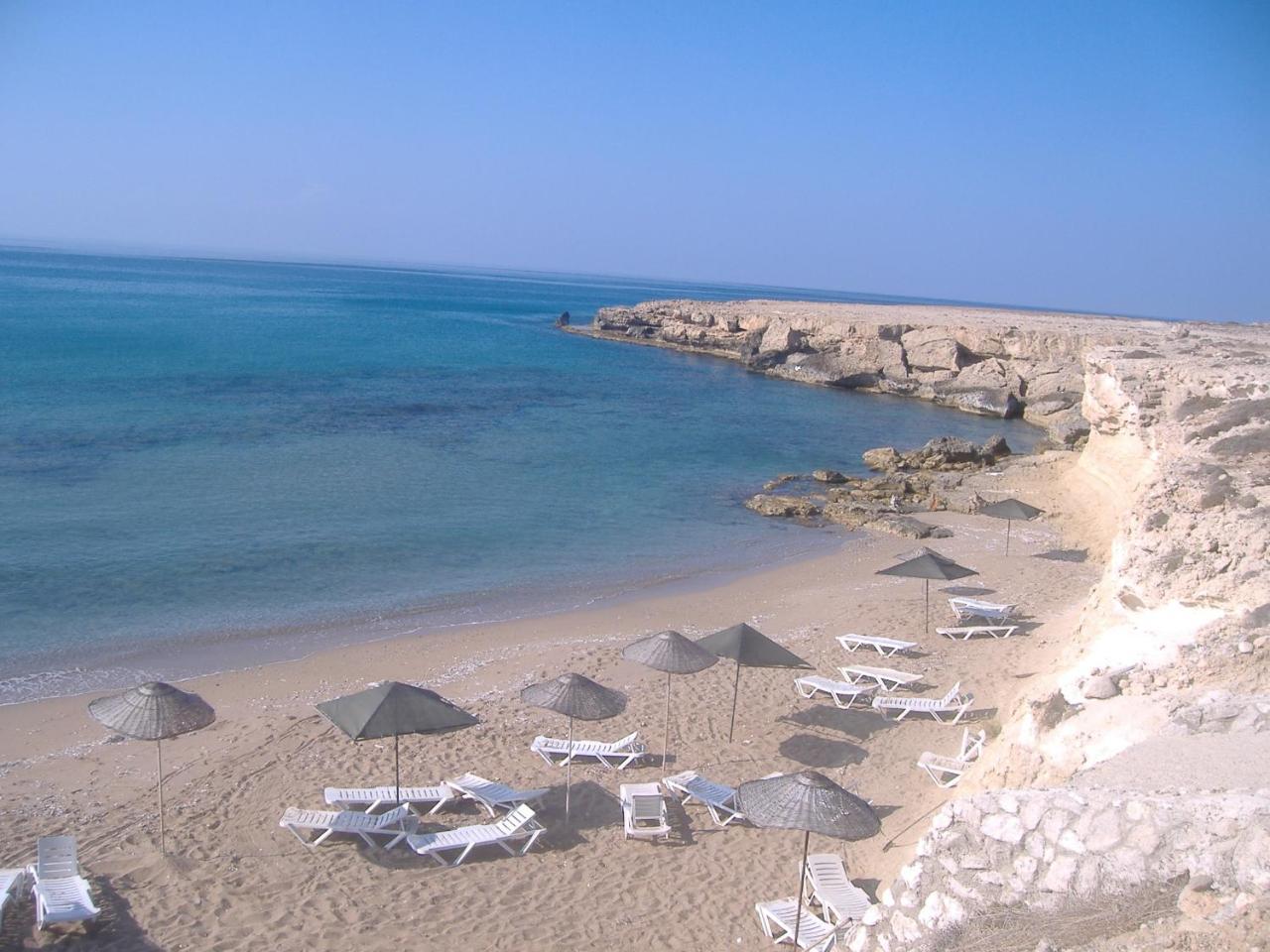 Theresa Hotel At Karpaz Peninsula Agia Trias 外观 照片