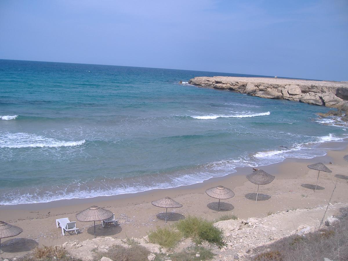 Theresa Hotel At Karpaz Peninsula Agia Trias 外观 照片